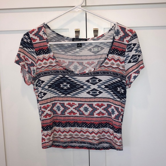About A Girl Tops - About a Girl cropped shirt